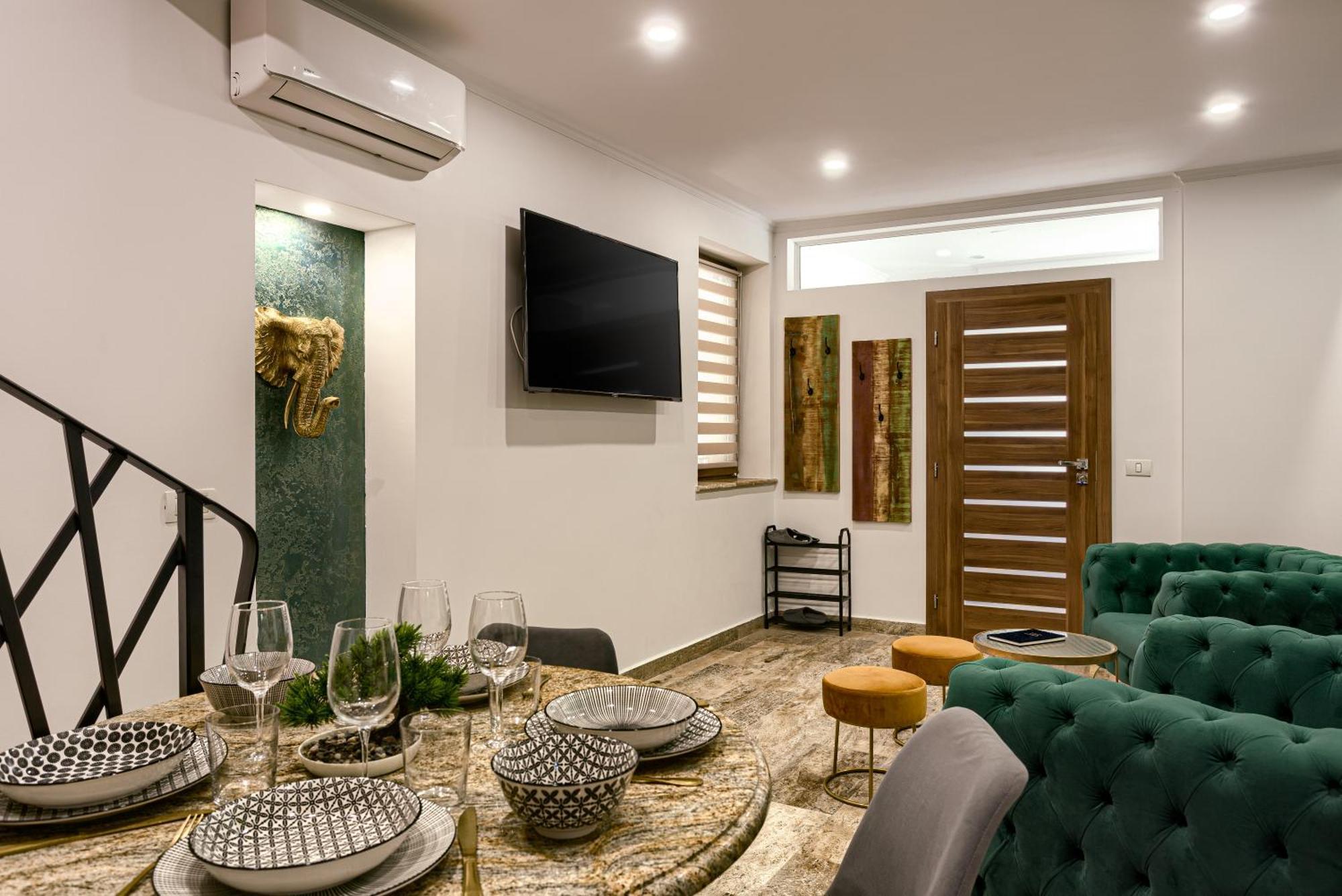 Sika Palladium Garden & Spa Central Apartment Arad Zewnętrze zdjęcie