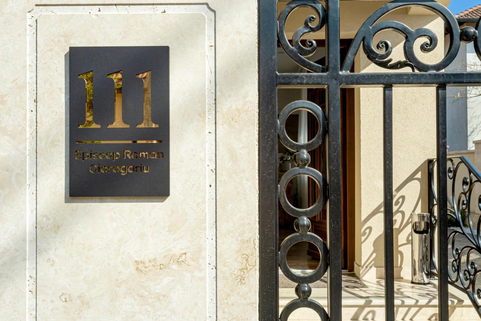 Sika Palladium Garden & Spa Central Apartment Arad Zewnętrze zdjęcie